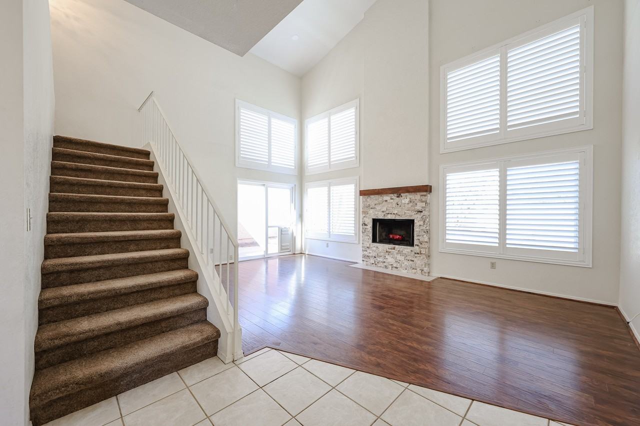 4326 E Badger Way - Photo 7 of 36