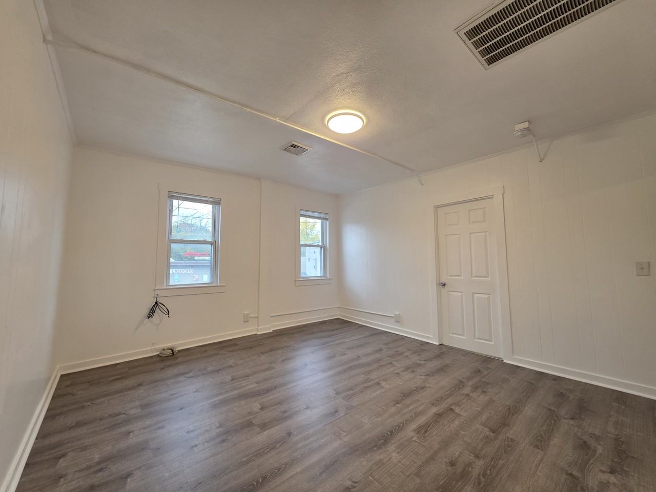 91 W Warwick Ave - Photo 2 of 10