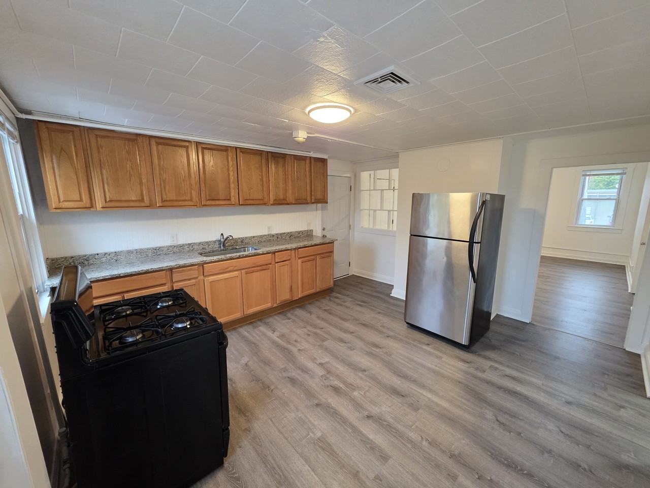 91 W Warwick Ave - Photo 4 of 10