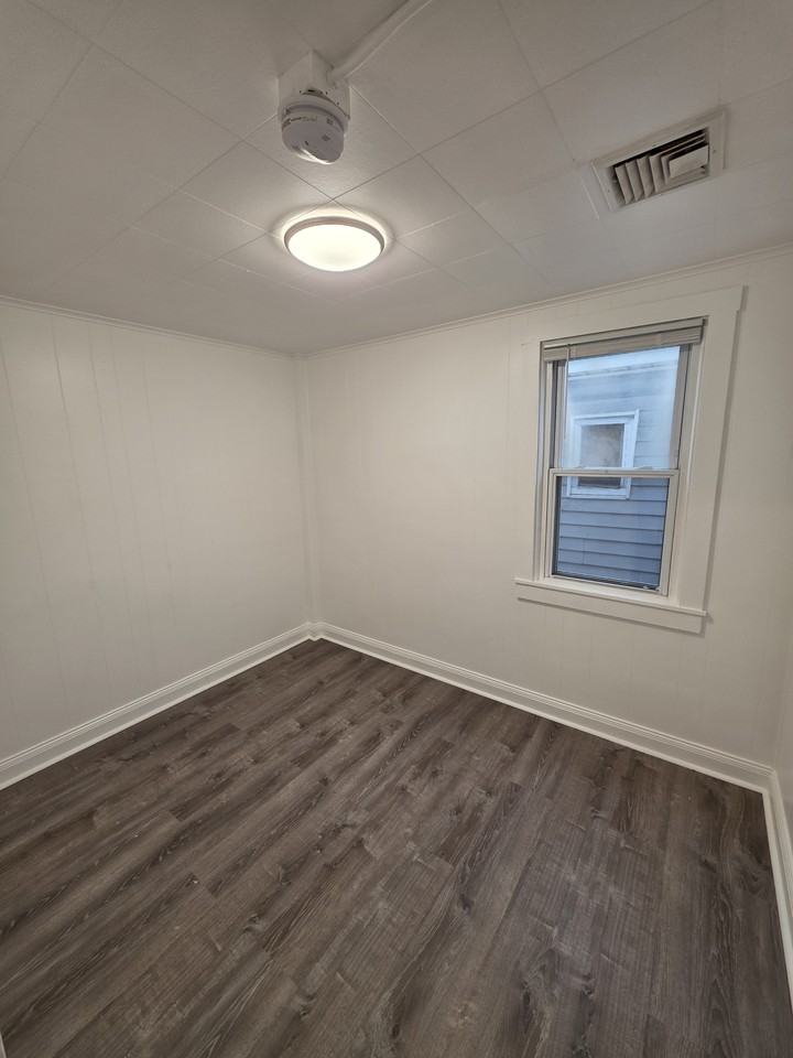 91 W Warwick Ave - Photo 7 of 10