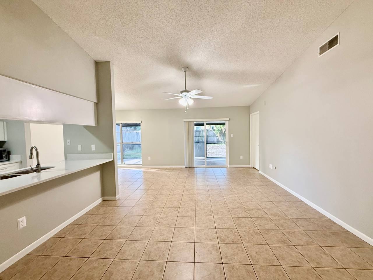 1602 Palm Leaf Dr - Photo 6 of 35