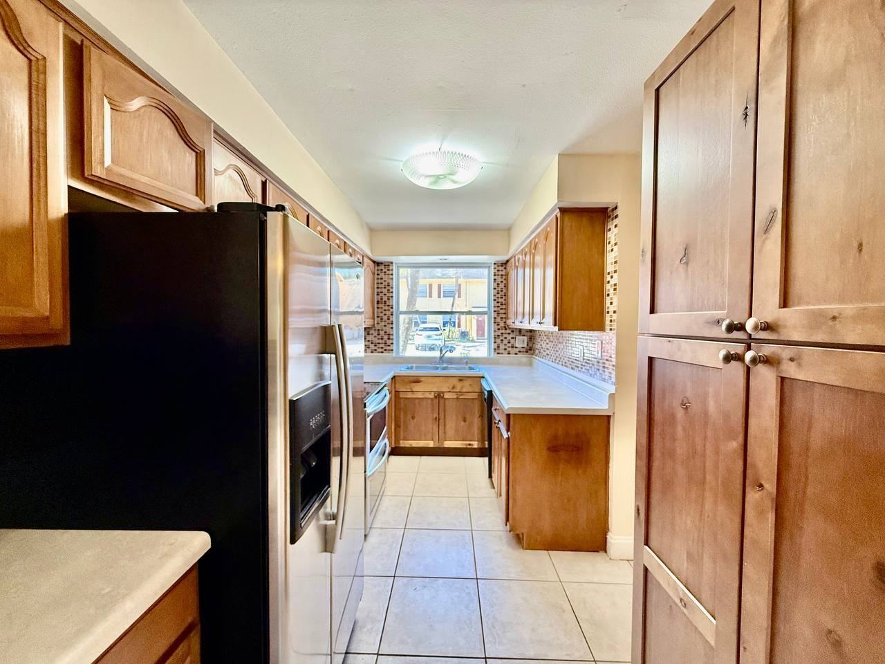 7509 Fragancia Ct - Photo 5 of 45