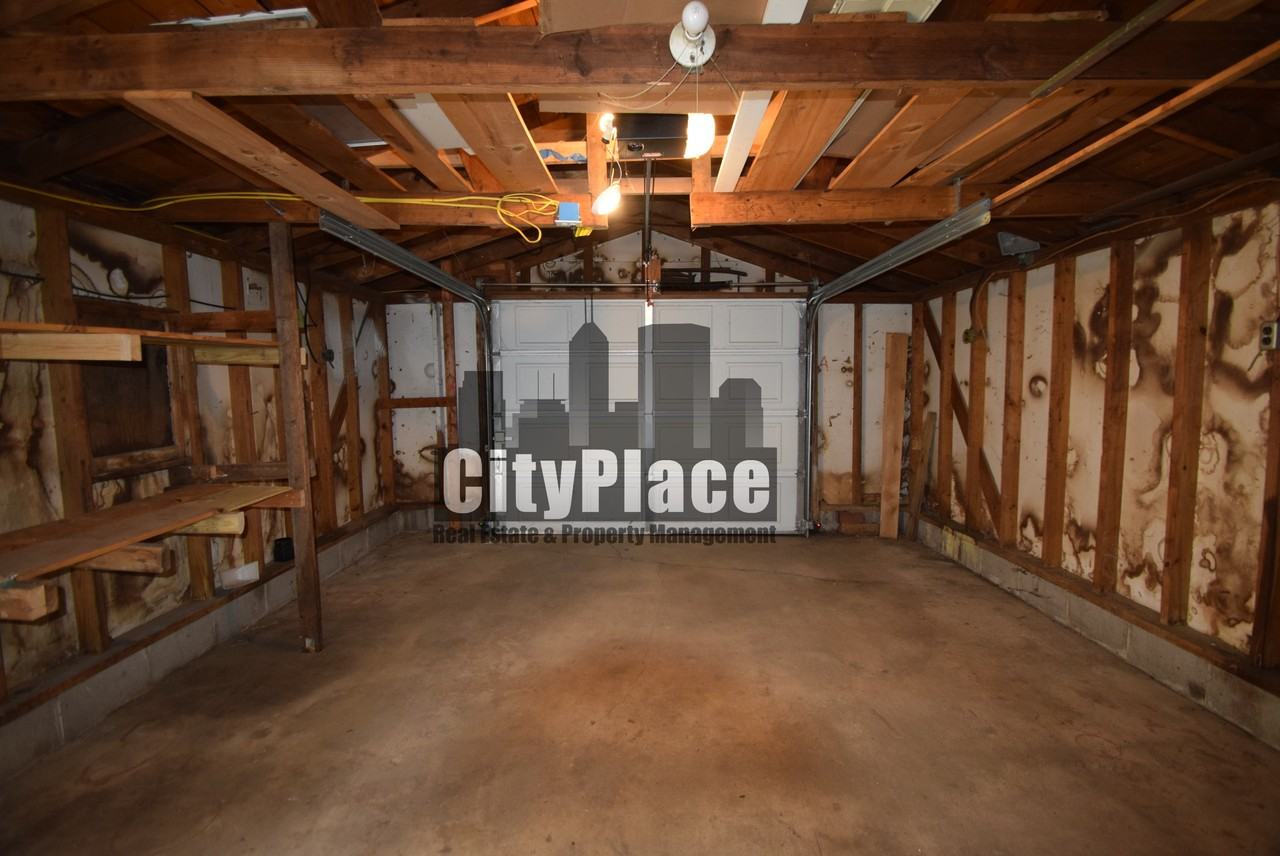 516 N Oriental St - Photo 7 of 20