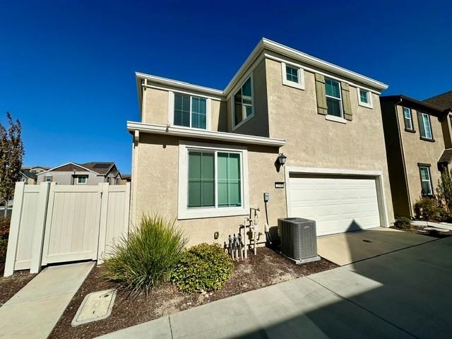 2048 Brave Hawk Loop - Photo 3 of 21