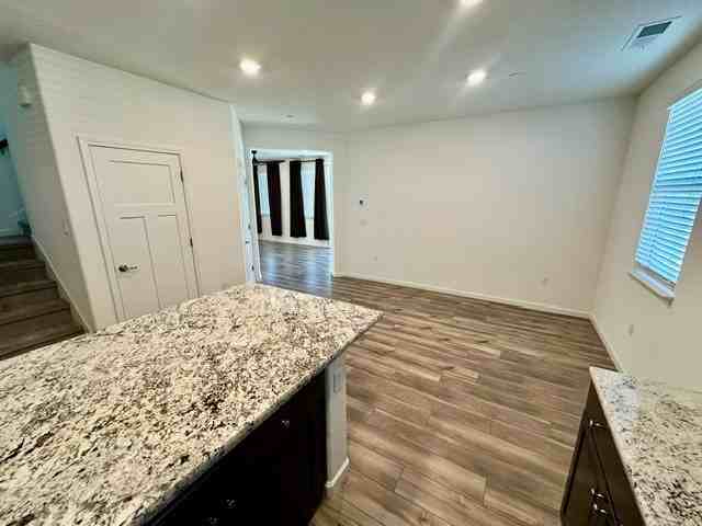 2048 Brave Hawk Loop - Photo 4 of 21