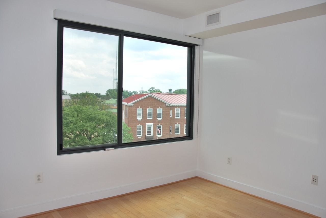 4101 Albemarle St Nw #424 - Photo 2 of 14