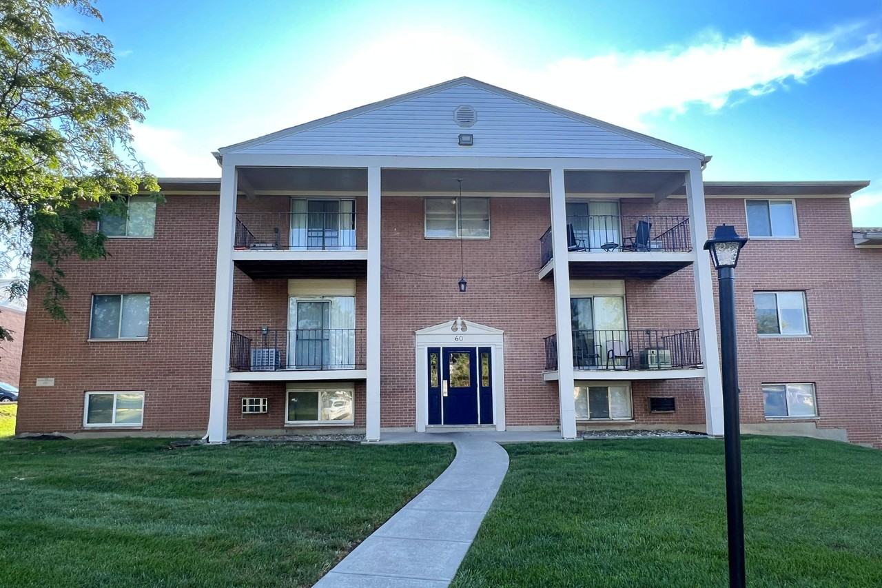 Crown Ridge Apartments - Photo 7 of 45