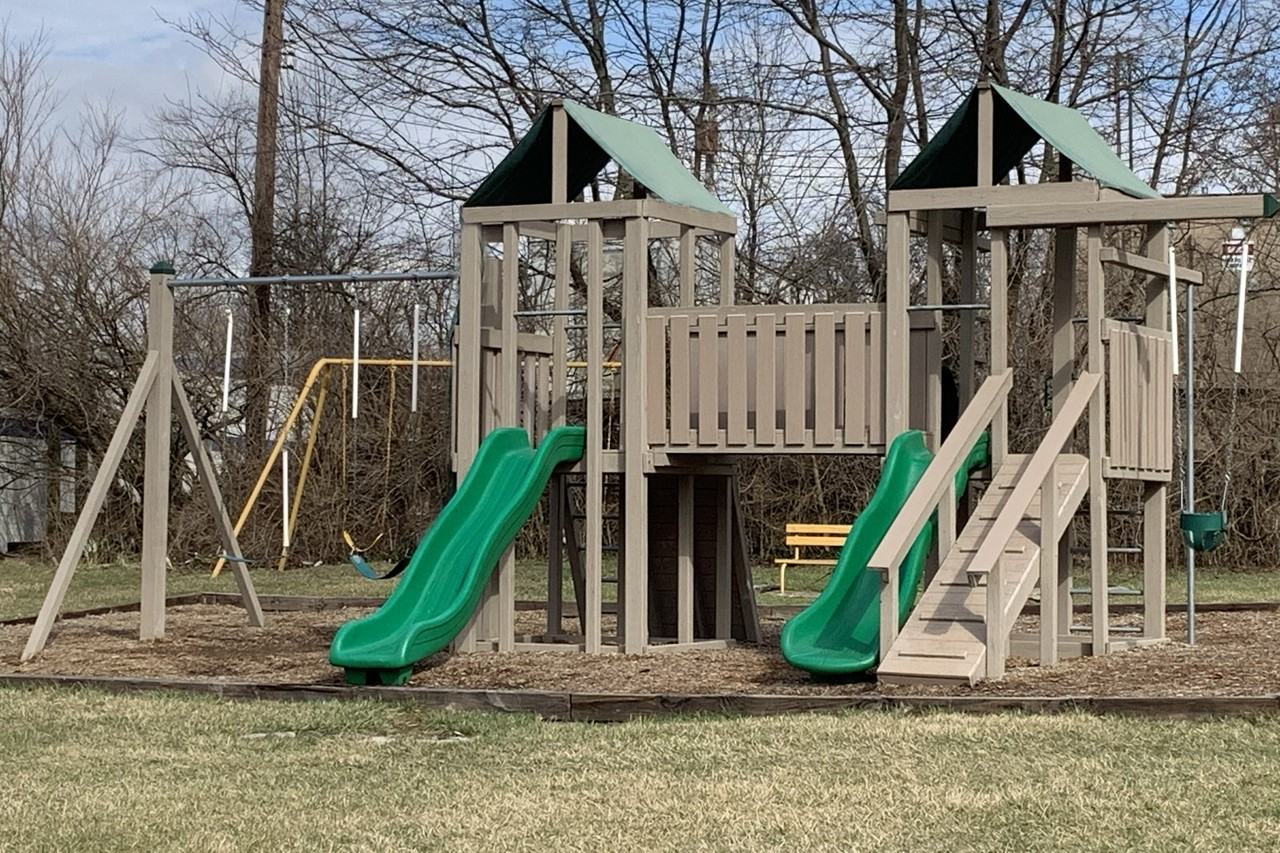 Crown Crossing Apartments - Photo 7 of 49