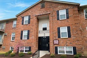 featured image of 44 Concord Woods Dr