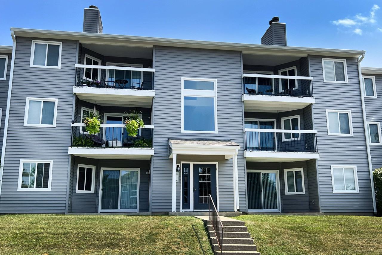 Deercross Apartments - Photo 6 of 50