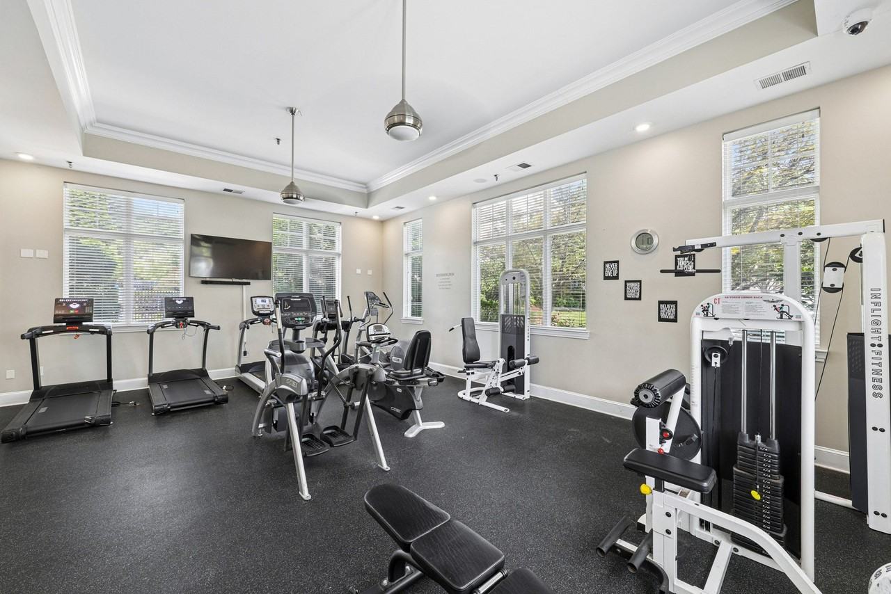 Clearbrook Apartments - Photo 7 of 45