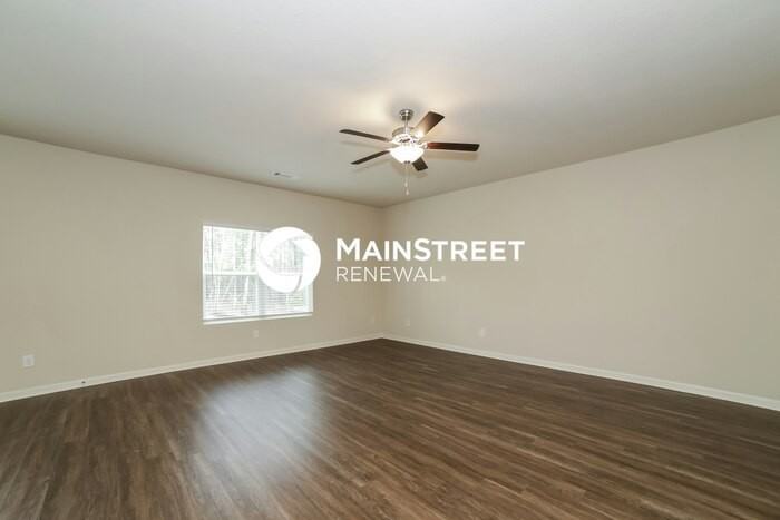 332 Augusta Woods Dr - Photo 4 of 17