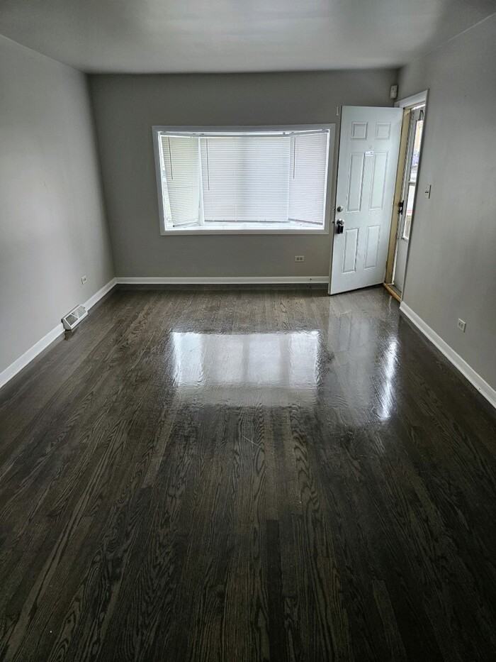 1231 Logan St - Photo 2 of 13
