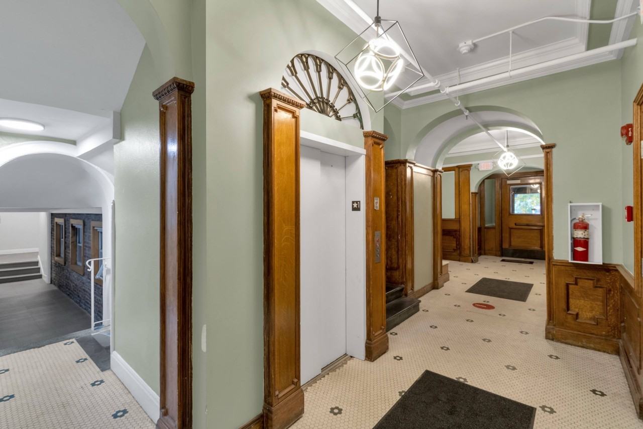 401 Delaware Ave - Photo 2 of 3