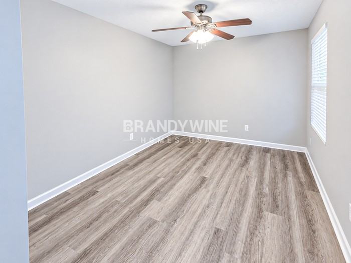 140 Patterson Way - Photo 6 of 30