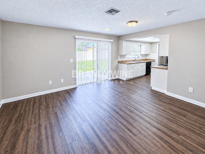 1108 Gulf Oaks Dr - Photo 7 of 21
