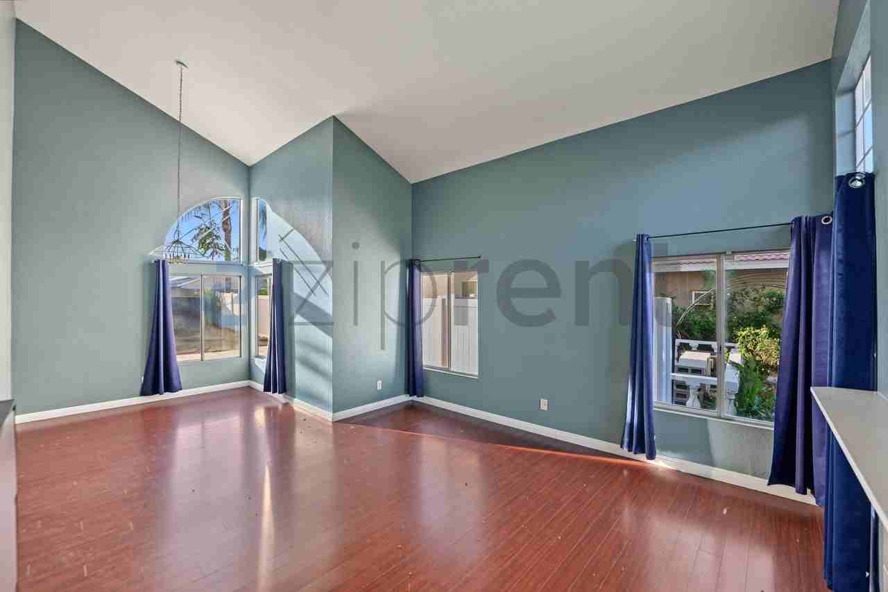 1130 Mako Ln - Photo 7 of 26