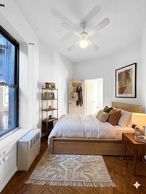 E 89th St #5E - Photo 3 of 5