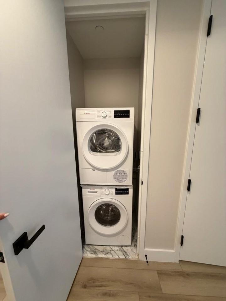 95 Wall St #1209 - Photo 4 of 10
