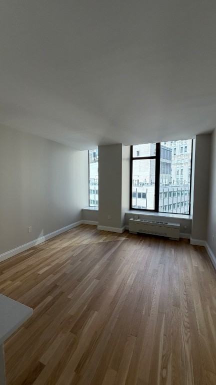 10 Hanover Sq #15SS - Photo 2 of 10