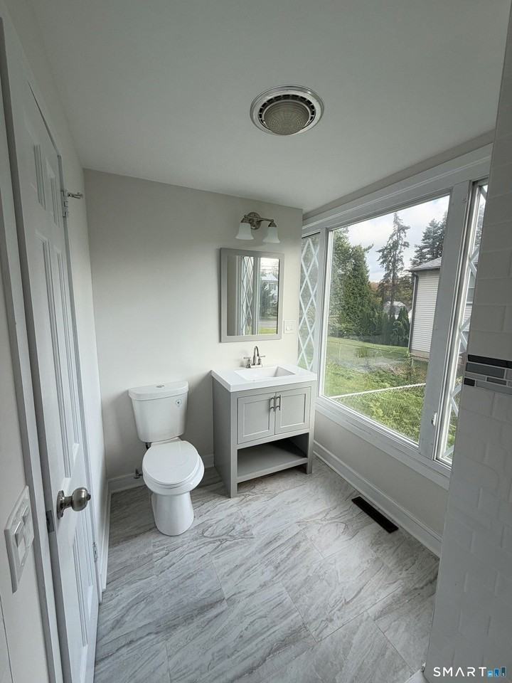 316WEST W Main St #1 - Photo 7 of 21