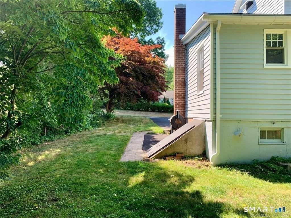 575 Butternut St #1 - Photo 5 of 25