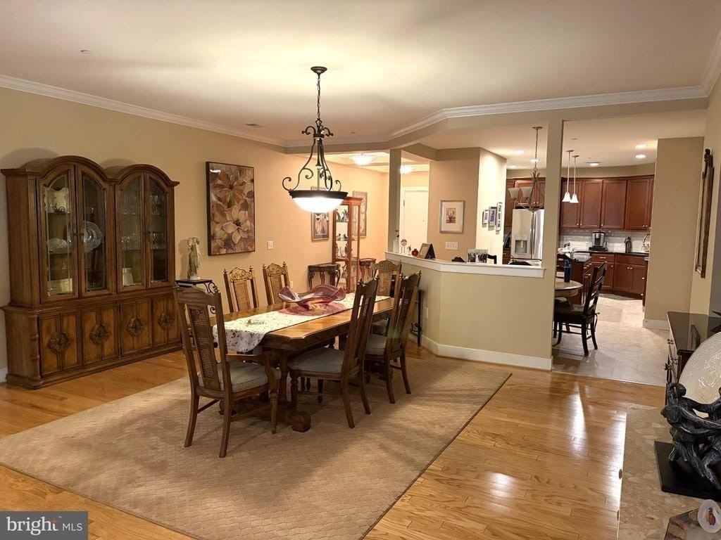 6106 Meridian Blvd - Photo 3 of 17