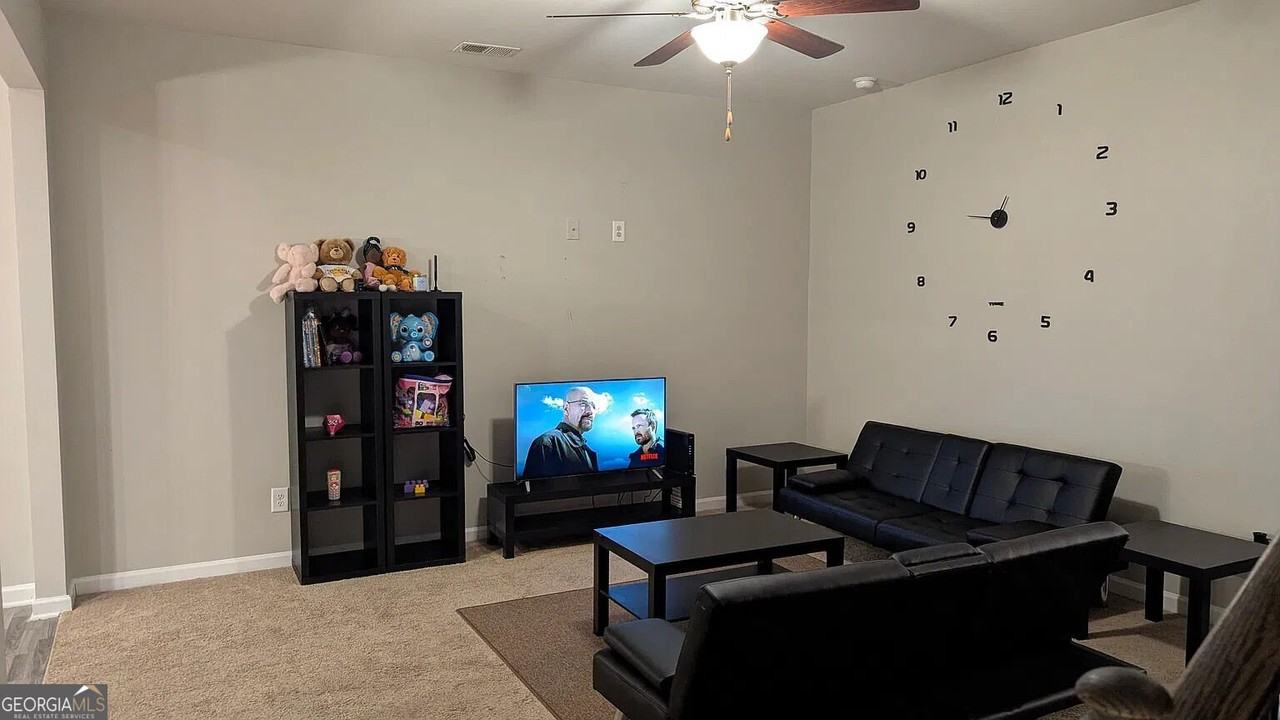 3324 Estes Dr - Photo 3 of 24