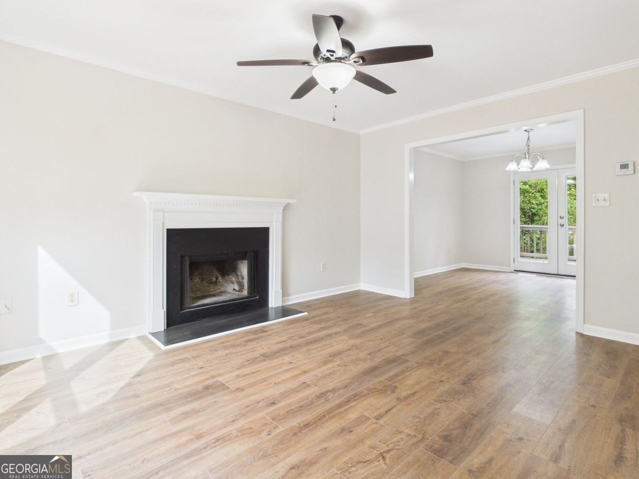 155 Pebble Creek Dr - Photo 3 of 19