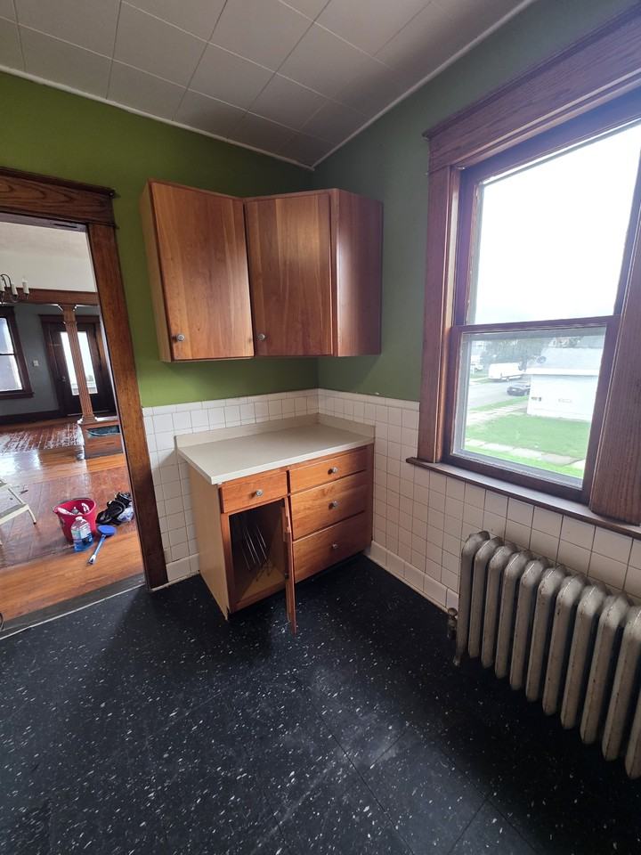 459 E 11th St #459-2ndFL - Photo 3 of 11