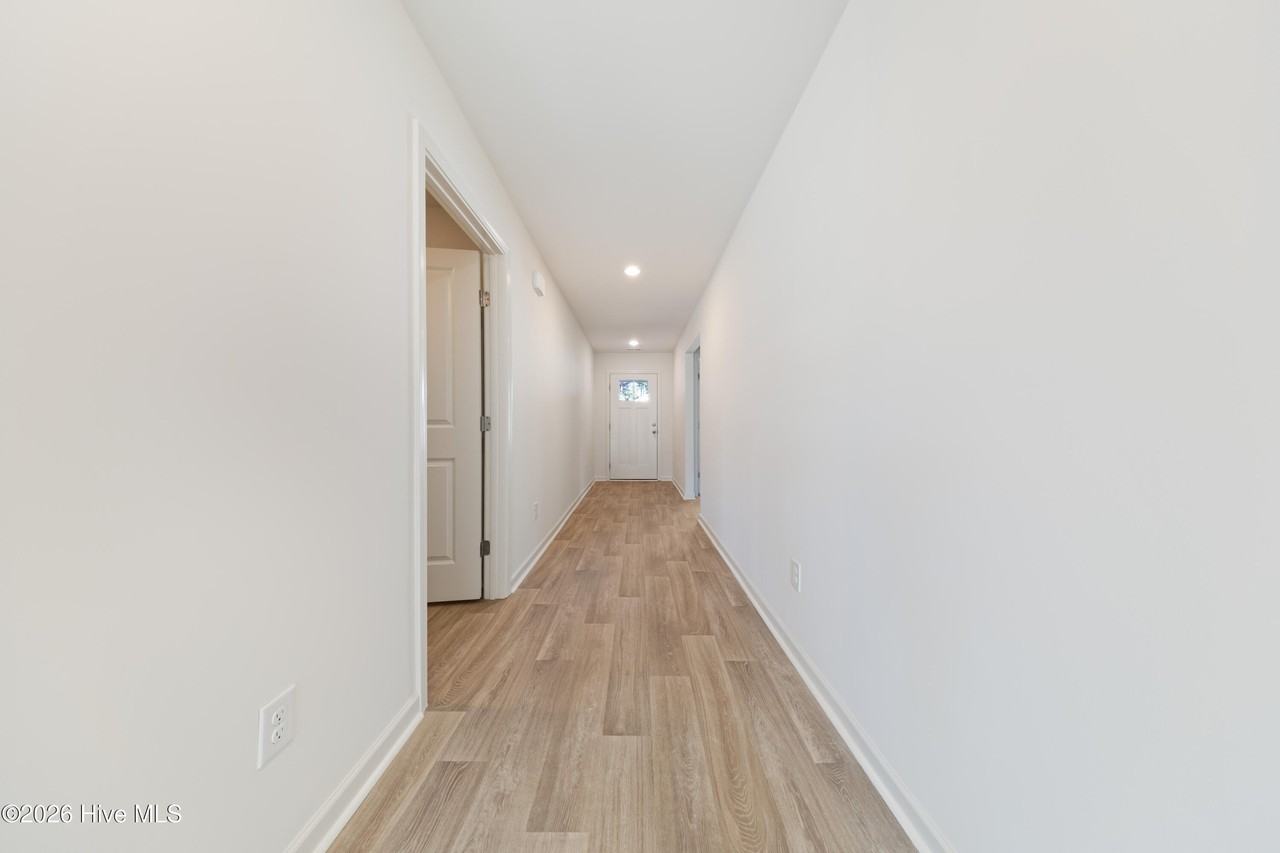 143 Maymont St Nw - Photo 2 of 27