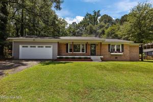 featured image of 89 S Lakeshore Dr