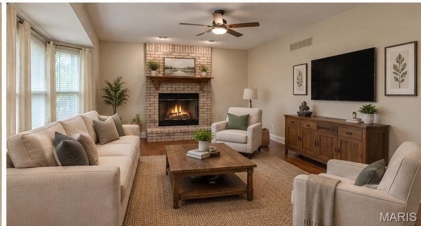 809 Barklage Ct - Photo 4 of 35