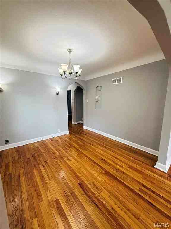 5613 Jennings Station Rd - Photo 6 of 26
