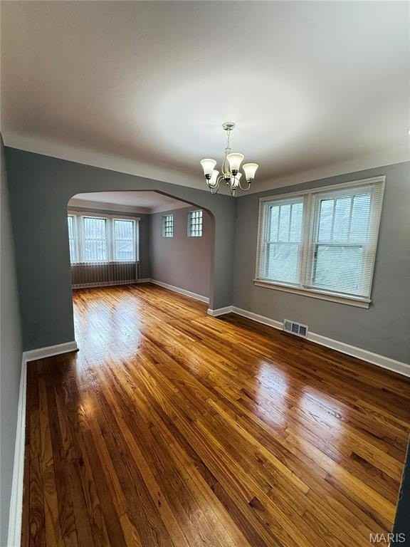 5613 Jennings Station Rd - Photo 7 of 26