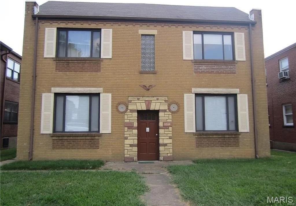 5536 Chippewa St #2W