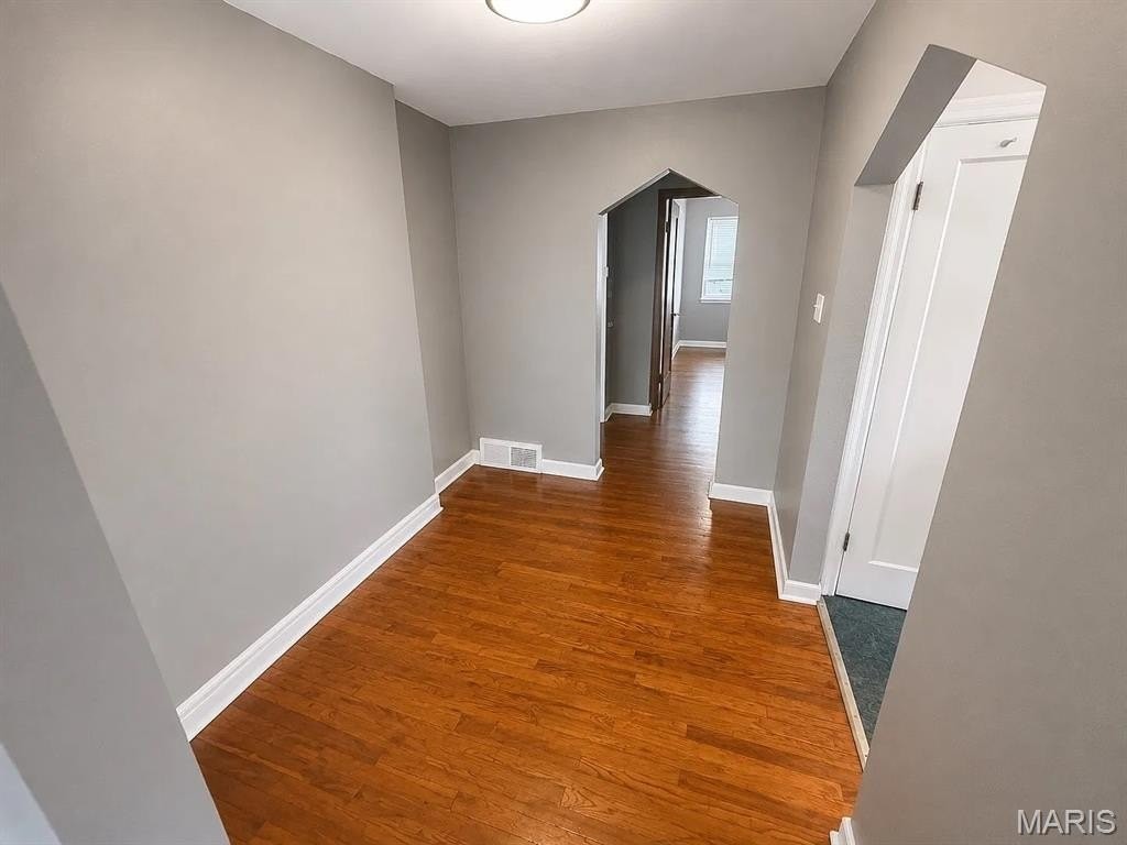 5518 Chippewa St #2W - Photo 3 of 6