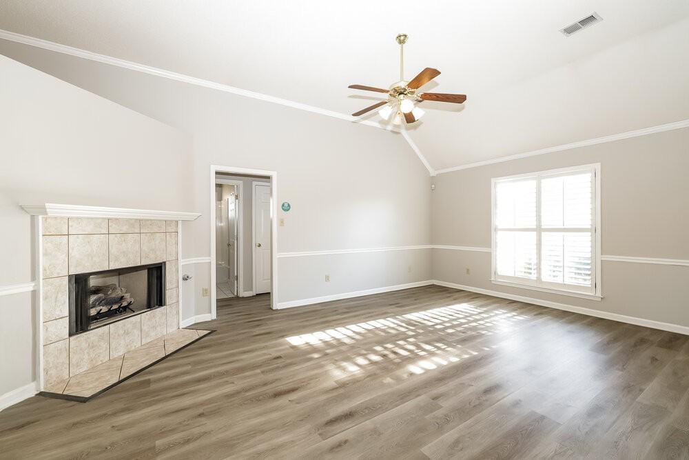 3942 Tamara Dr - Photo 5 of 17