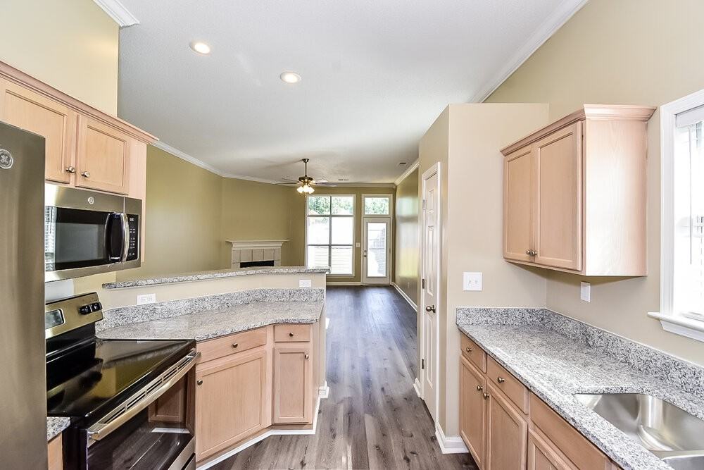 9780 Misty Pine Dr - Photo 7 of 16