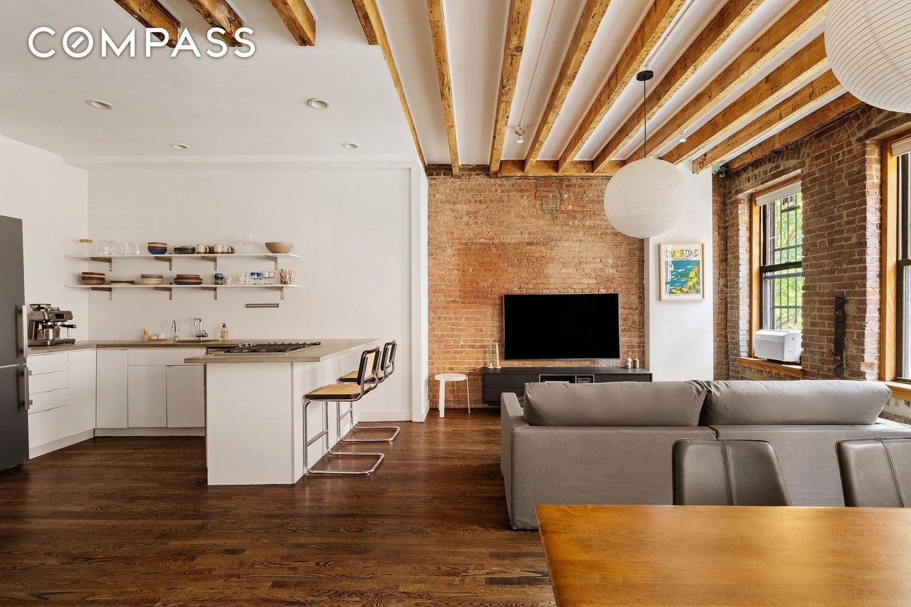 26 Ludlow St #2A - Photo 2 of 7