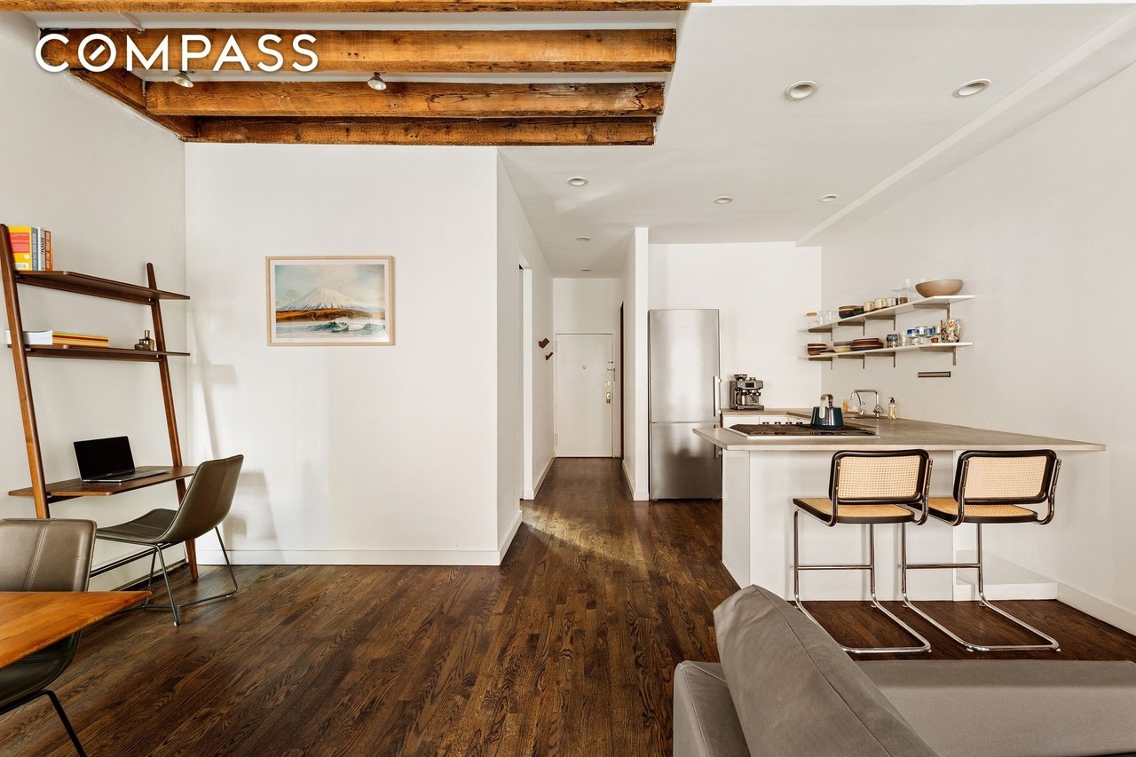26 Ludlow St #2A - Photo 4 of 7