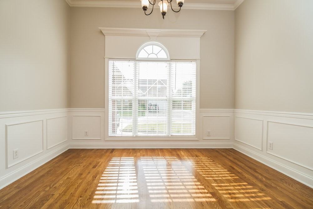 526 Bethany Cir - Photo 3 of 15
