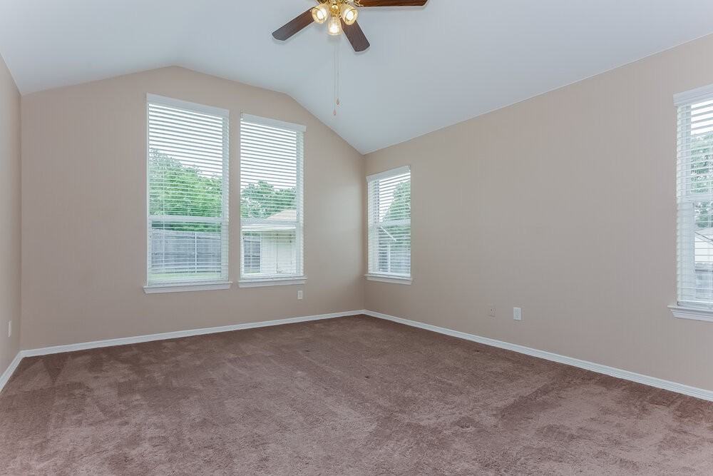 5723 Bright Star Trl - Photo 6 of 18