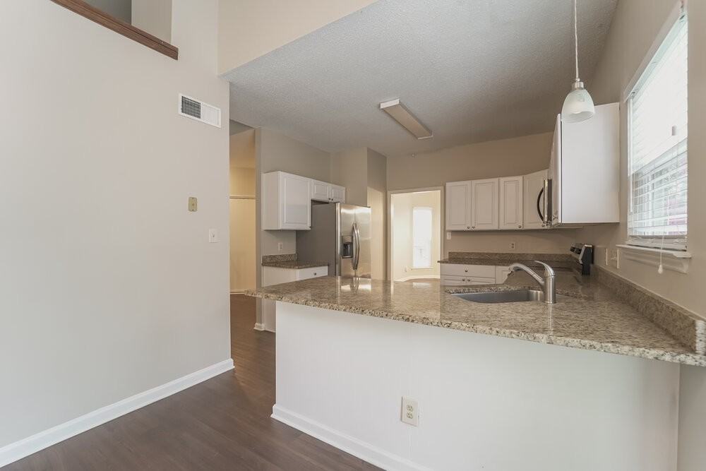 9430 Vera Jones Ln - Photo 6 of 17
