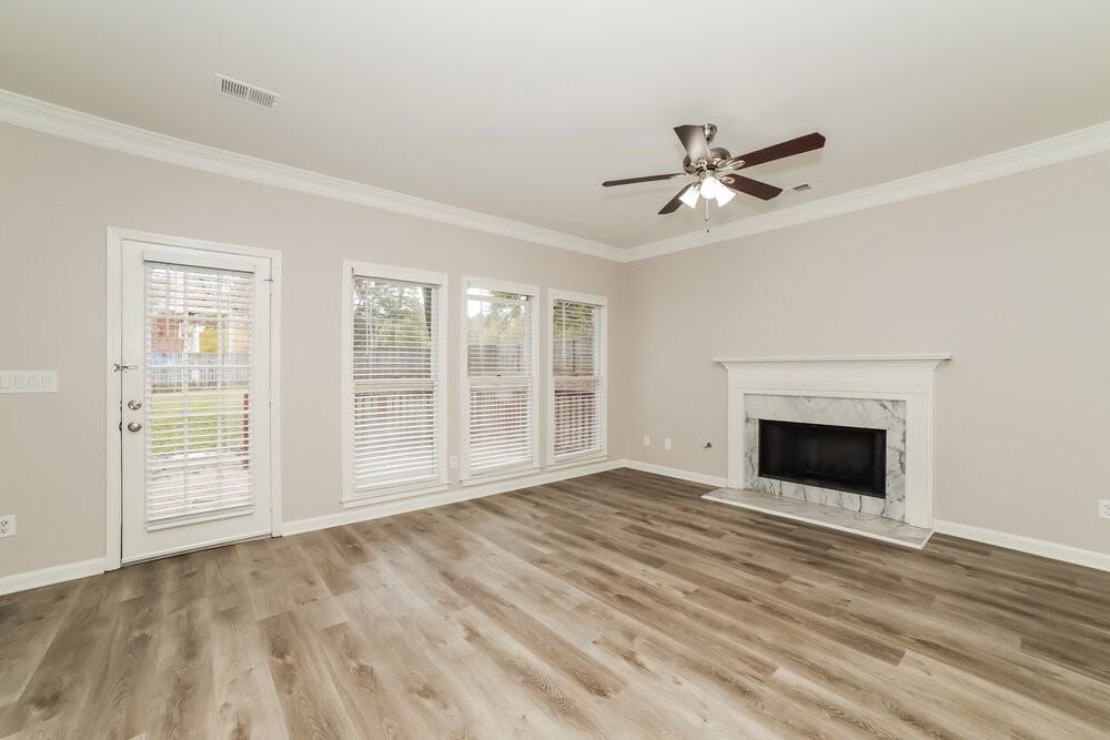 116 Lansing Dr Nw - Photo 4 of 17