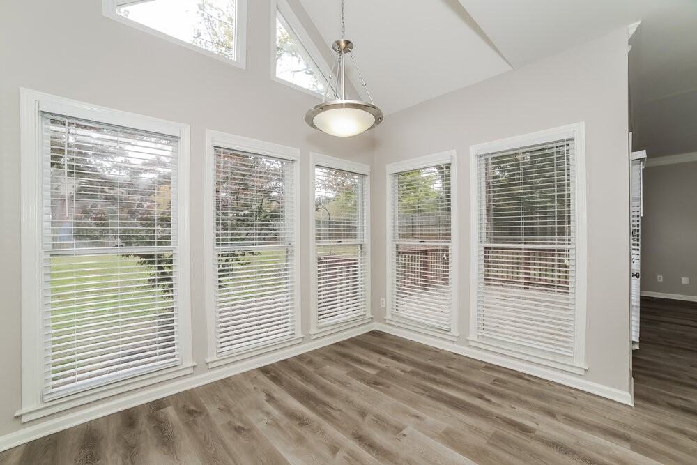 116 Lansing Dr Nw - Photo 6 of 17