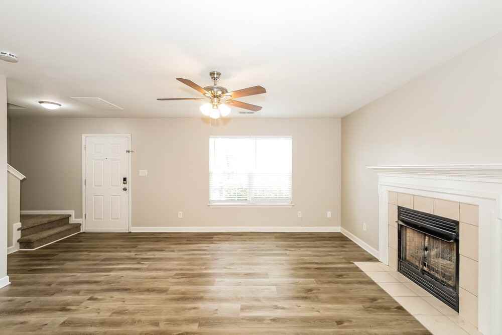 9119 Tibble Creek Way #27 - Photo 4 of 17