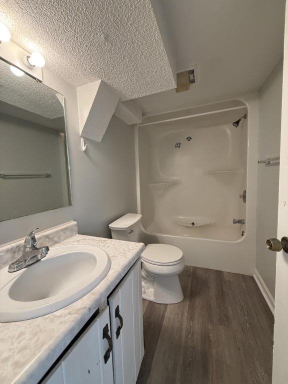 920 Sunset Dr - Photo 7 of 8