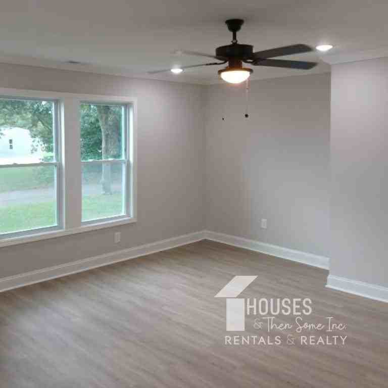 202 Arrowood Branch Rd - Photo 2 of 23