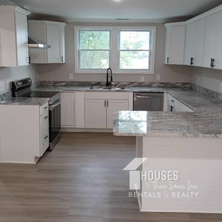 202 Arrowood Branch Rd - Photo 4 of 23
